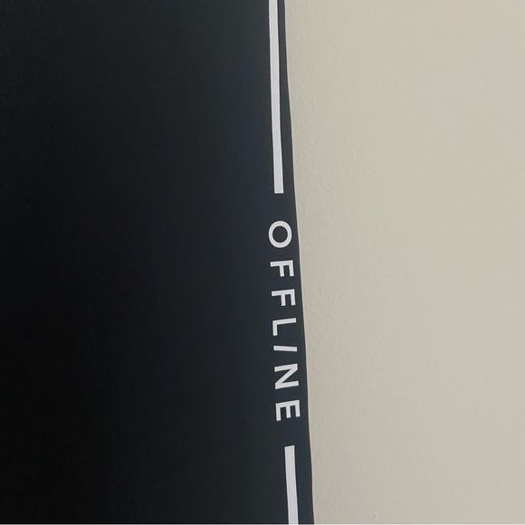 Offline by Aerie Medium Black High Rise Leggings - Picture 2 of 3